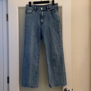 Abercrombie & Fitch High Rise Wide Leg Jeans